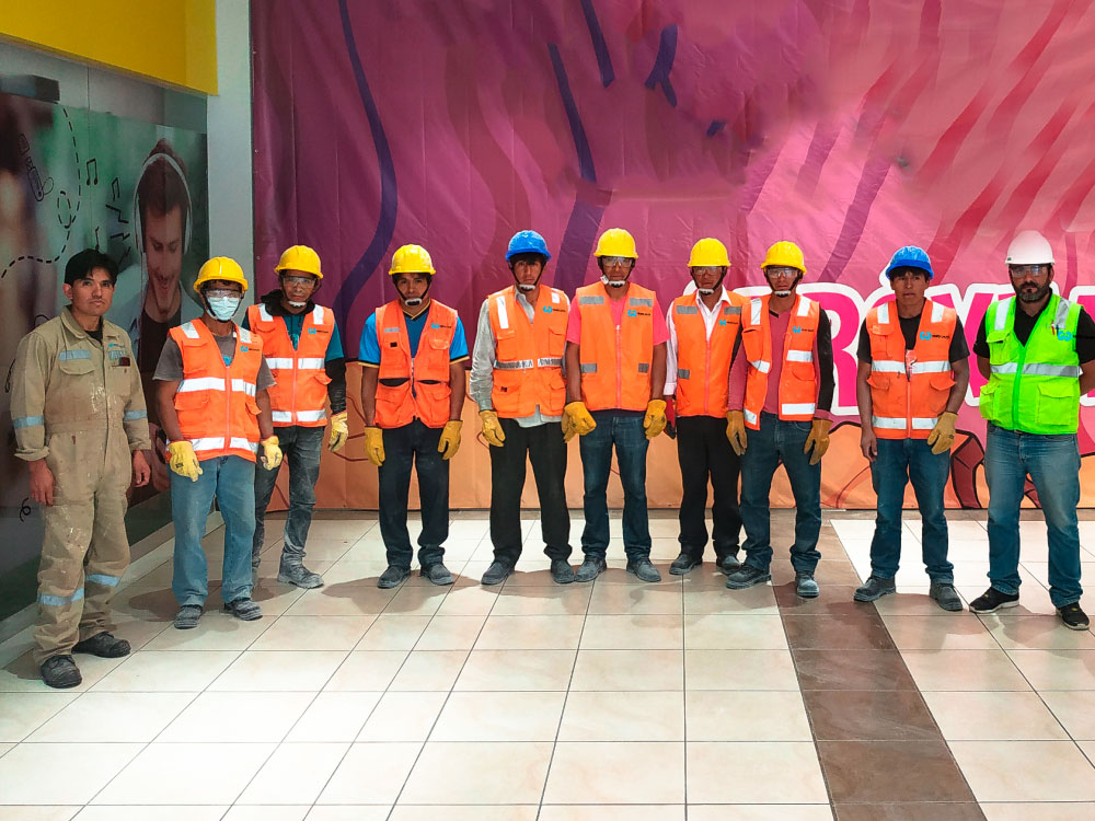 Equipo de Remodelaciones Servicios Generales en Cajamarca y Trujillo